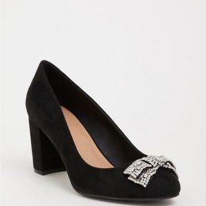 Torrid  black-bow-low tapr pump Size 11